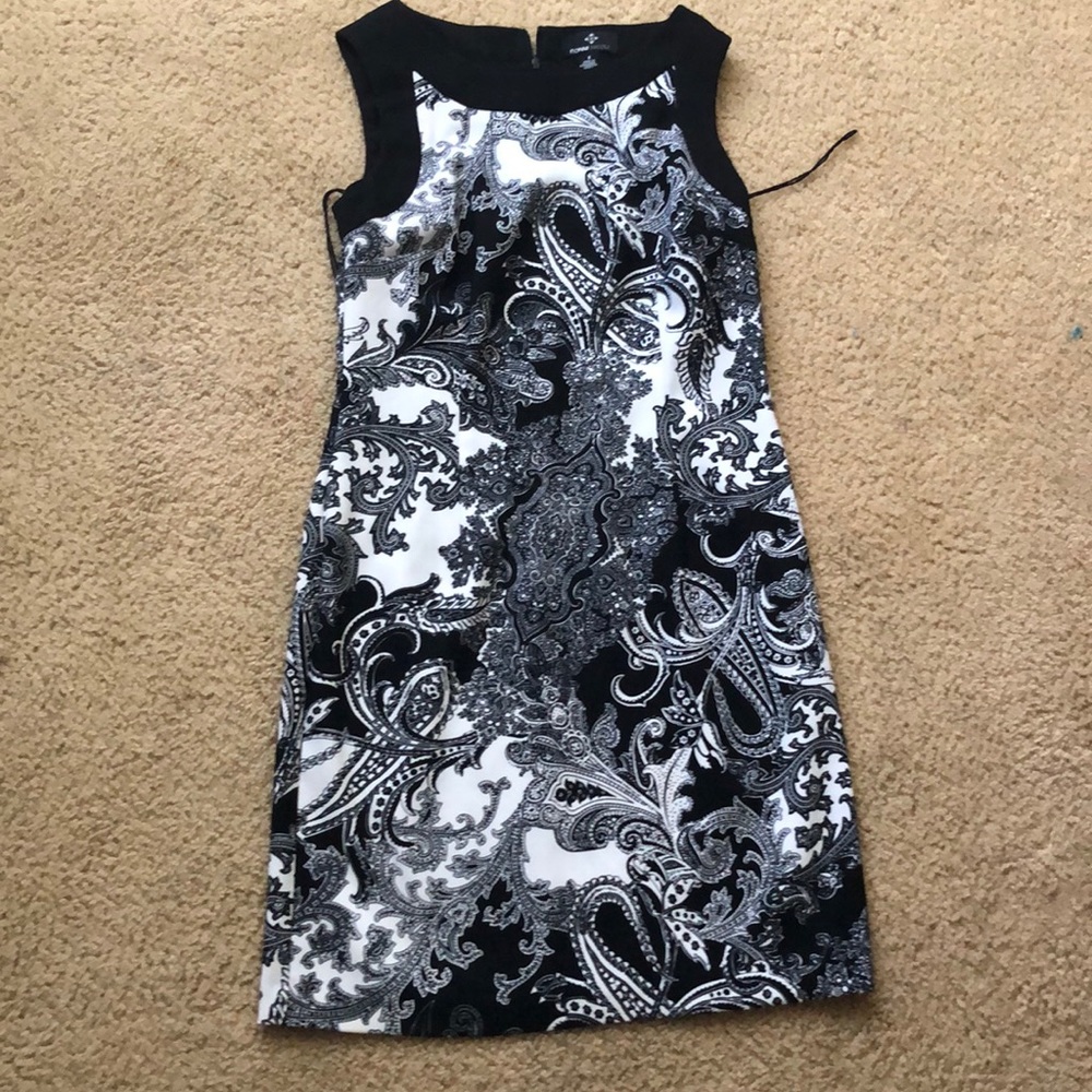 Black and white printed dress